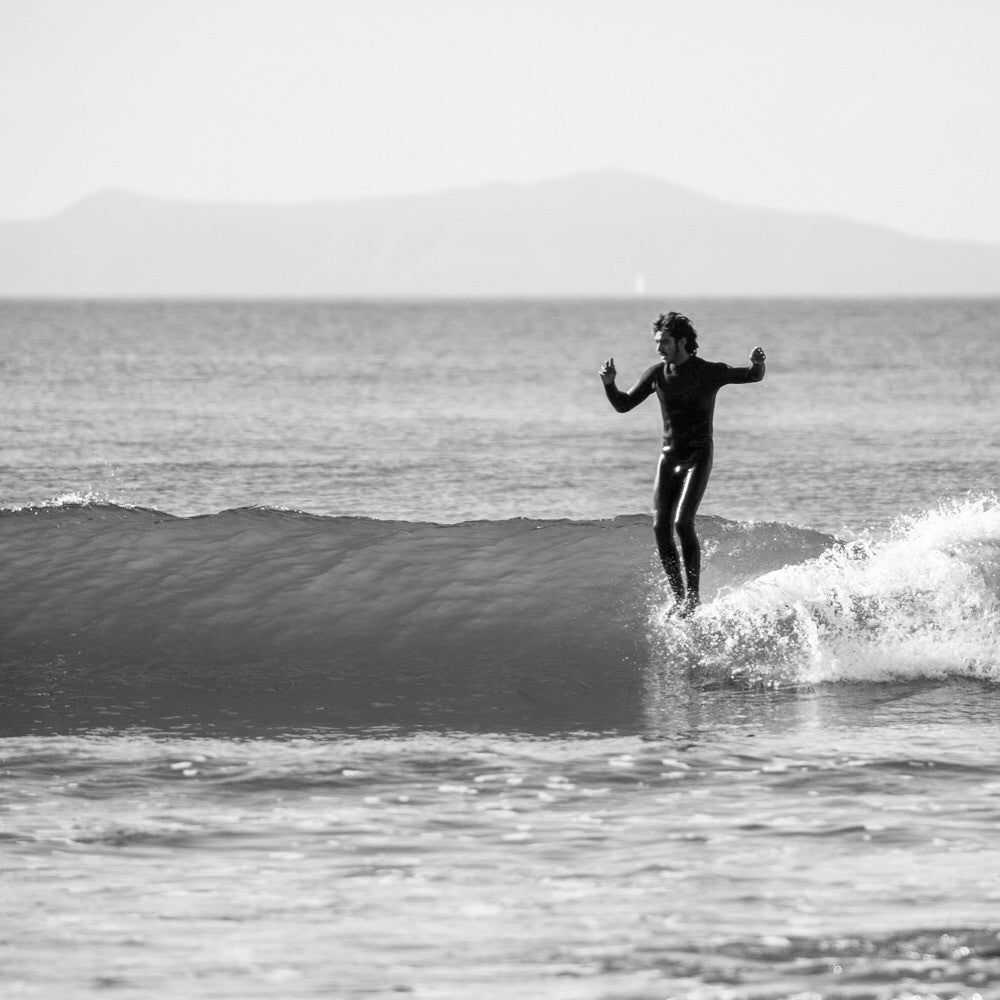 Andy Nieblas | Surf Thump