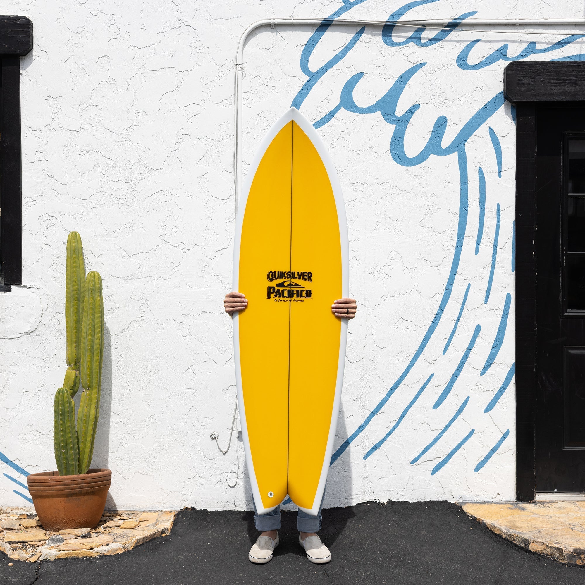 Quiksilver x Pacifico