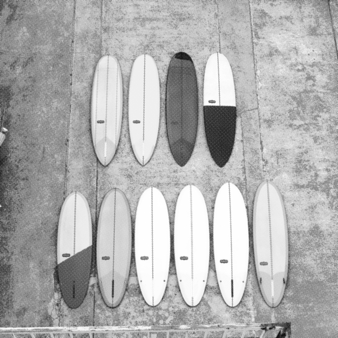 Almond's Guide to Mid-Lengths (Paperback)