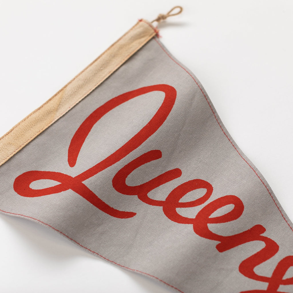 Slightly Choppy <br> Queens Flag