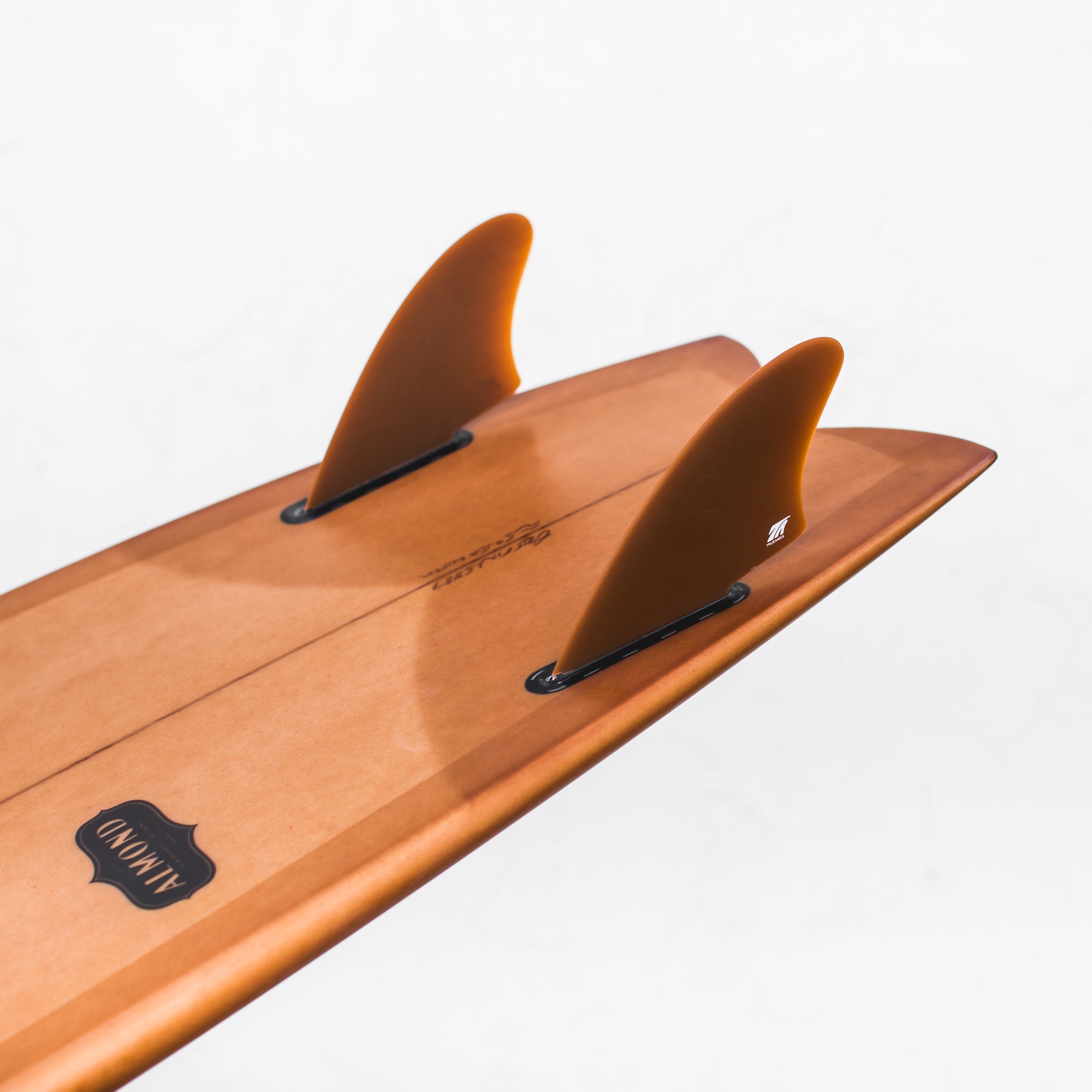 Twin Keels | Futures Box | Almond Surfboards & Designs